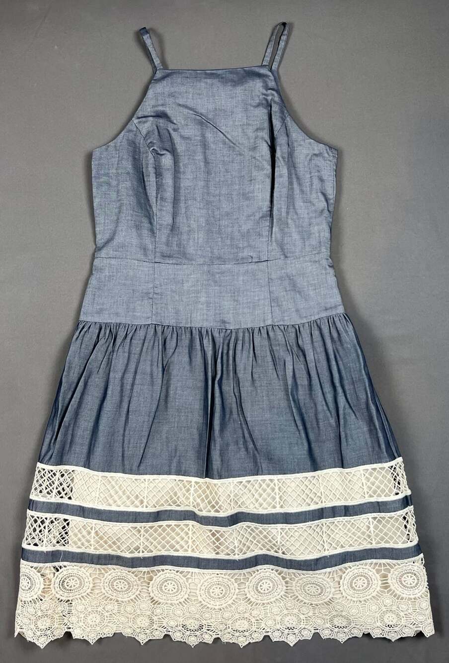 Ann Taylor Tiered Lace Chambray Dress Size 4 Blue Cotton